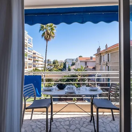 Apartment 2br 100m From Beaches Terrace & Parking *