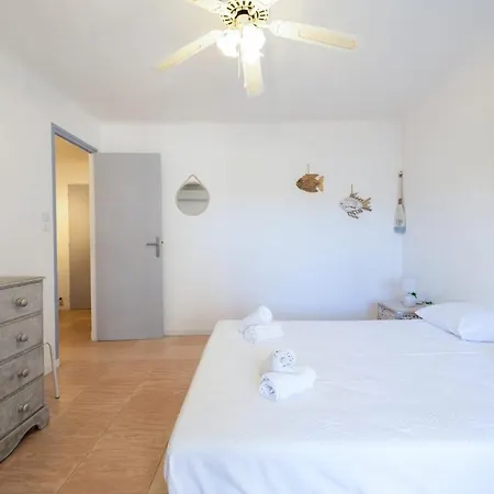 Apartment 2br 100m From Beaches Terrace & Parking *